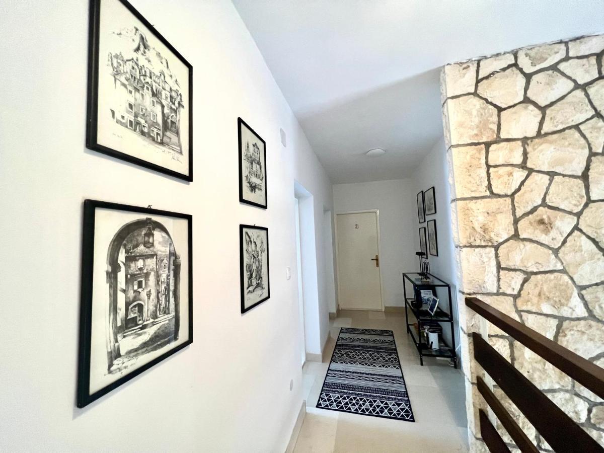 Hvar Deluxe Rooms Hvar Town Bagian luar foto