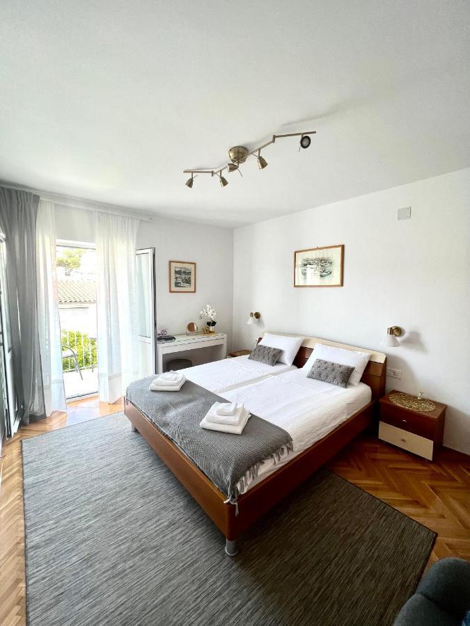 Hvar Deluxe Rooms Hvar Town Bagian luar foto
